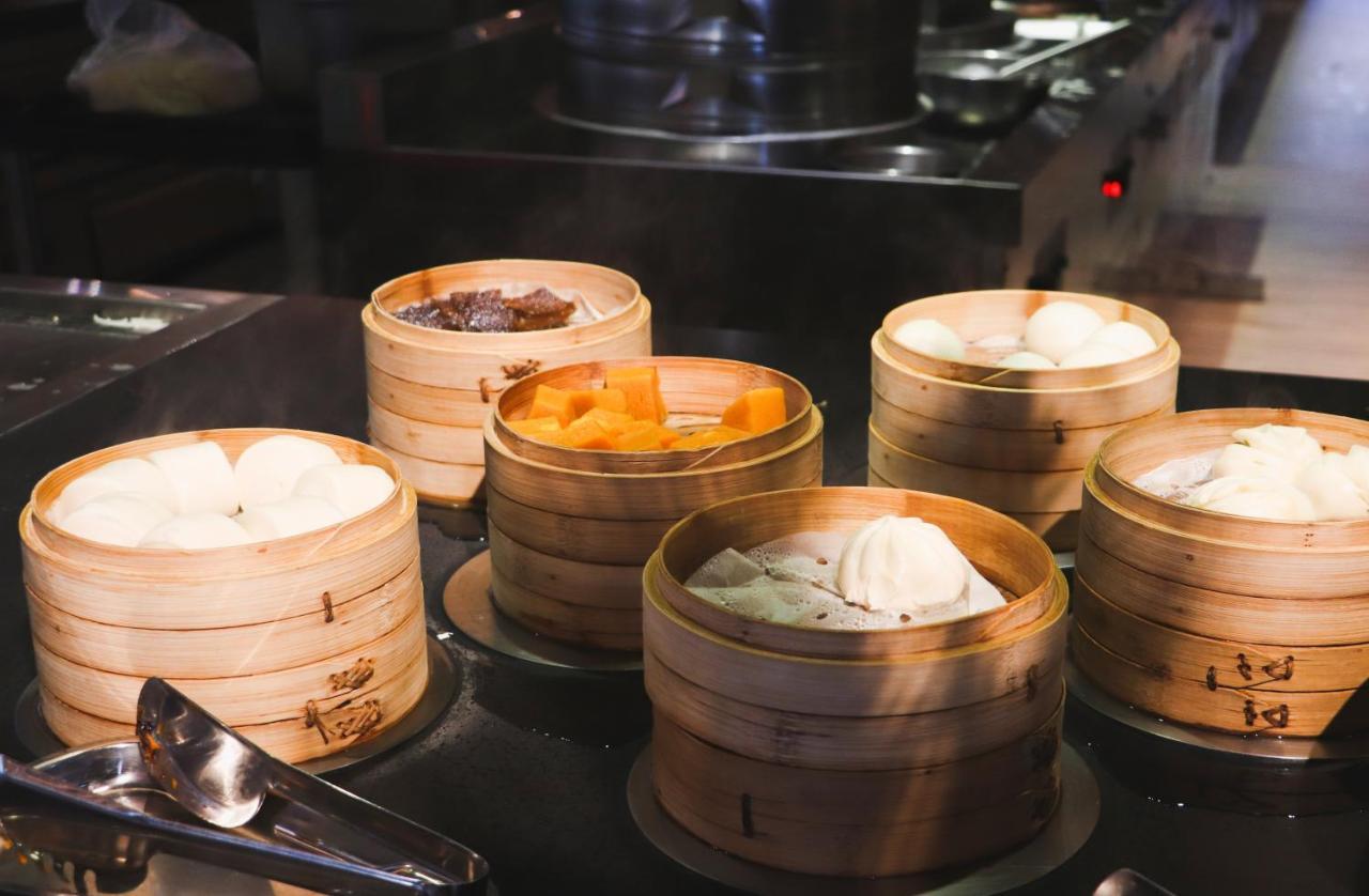 Howard Johnson Jinlin Plaza Lijiang Lijiang  Zewnętrze zdjęcie
