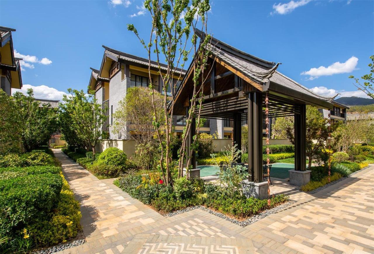 Howard Johnson Jinlin Plaza Lijiang Lijiang  Zewnętrze zdjęcie